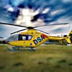 Nehoda tří aut na Brodsku: pro zraněného letěl vrtulník