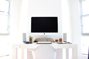 Je topení dřevem nebezpečné? Mnoho Čechů žije ve velkém omylu