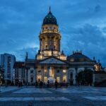 Kriminalisté na Sokolovsku odhalili pěstírnu konopí, zadrželi podezřelého muže