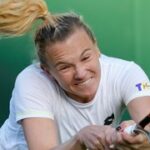 Wimbledon ONLINE: Fruhvirtová končí, na hraně vyřazení i Siniaková