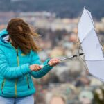 Meteorologové varují před silným větrem