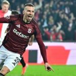 Střelec Haraslín: Slavia vás pořád nahání
