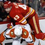 NHL ONLINE: Gudas vede Ducks proti Klapkovi. Faksa v duelu s McDavidem a spol.
