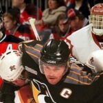 České stopy ve finále NHL: Jágrovo sólo, naštvaný Hašek, zlatý gól i nejdelší prodloužení