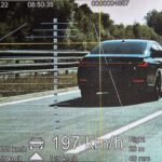 Po dálnici na Vysočině uháněl řidič BMW dvoustovkou, neměl žádné doklady