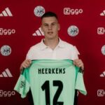 Fotbalové přestupy ONLINE: Brankář Sparty do Ajaxu, nová smlouva pro Vydru v Plzni