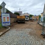Ledvinkovou ulicí v Brodě duní bagry