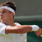 Menšík na úvod Wimbledonu zvítězil v pětisetové bitvě