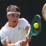 Wimbledon ONLINE: Menšík prohrává