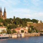 Parky a zahrady na pražském Vyšehradě zavlažuje voda z Vltavy pomocí unikátního systému